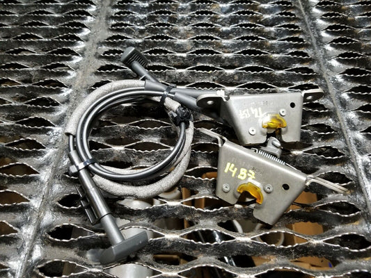 10 11 12 13 14 VW Passat Rear Seat Release Cable/ Handle OEM 41k