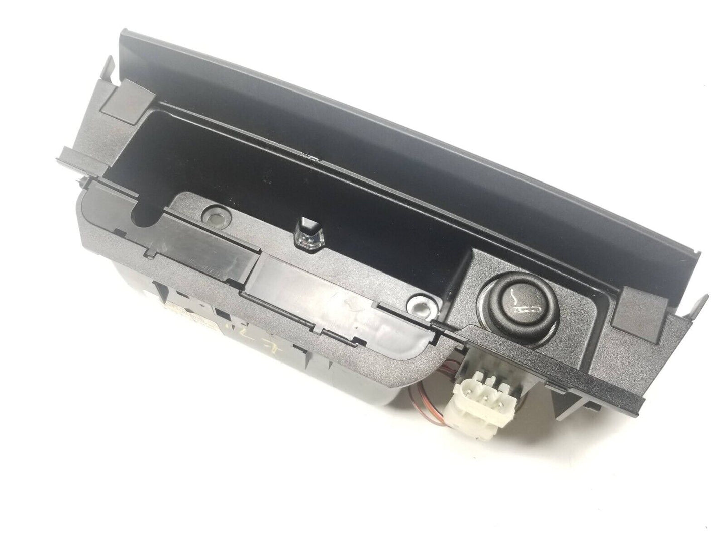 09 10 11 12 BMW 750li Ash Tray W/ 12v Socket Coin Tray OEM