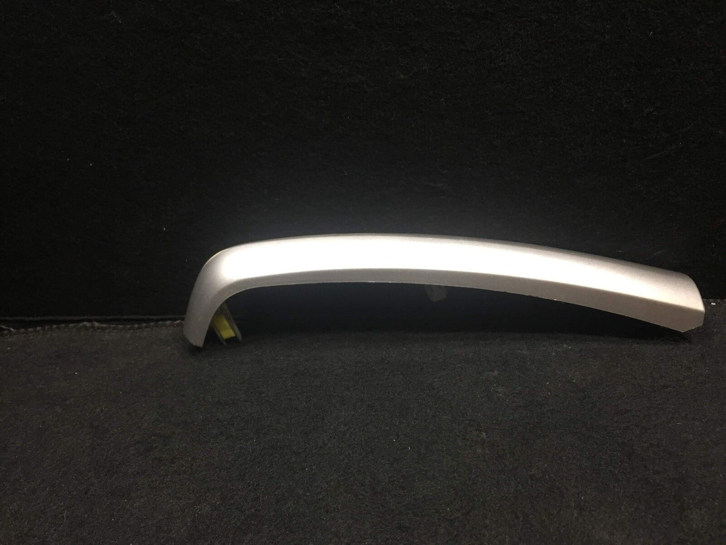 04 05 06 Scion Xa Lower Right Pass Side Finish Instrument Panel Trim OEM D18