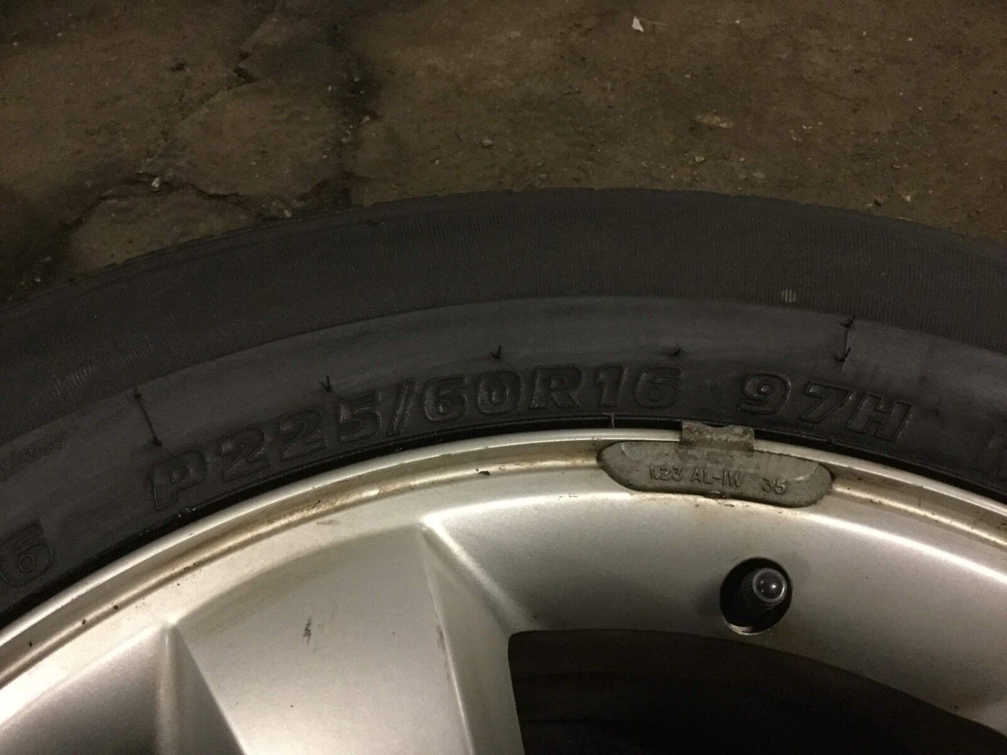 06 07 08 09 10 11 Hyundai Azera Alloy Wheel Rim & Tire 225/60 R16 4pcs OEM A8