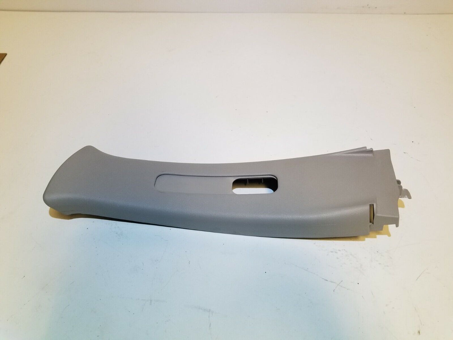 04 05 06 Scion Xa Center Upper B Pillar Trim Panel Left Driver Side OEM