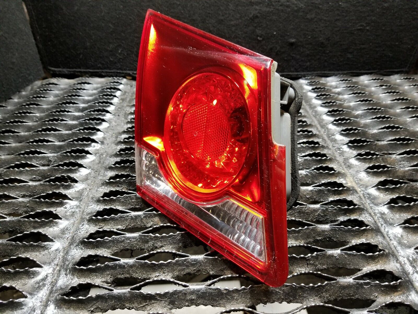 11 12 13 14 15 Chevy Cruze Rear Left Driver Side Inner Tail Light OEM