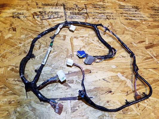 04 05 06 07 Infiniti QX56 Center Console Wire Harness OEM