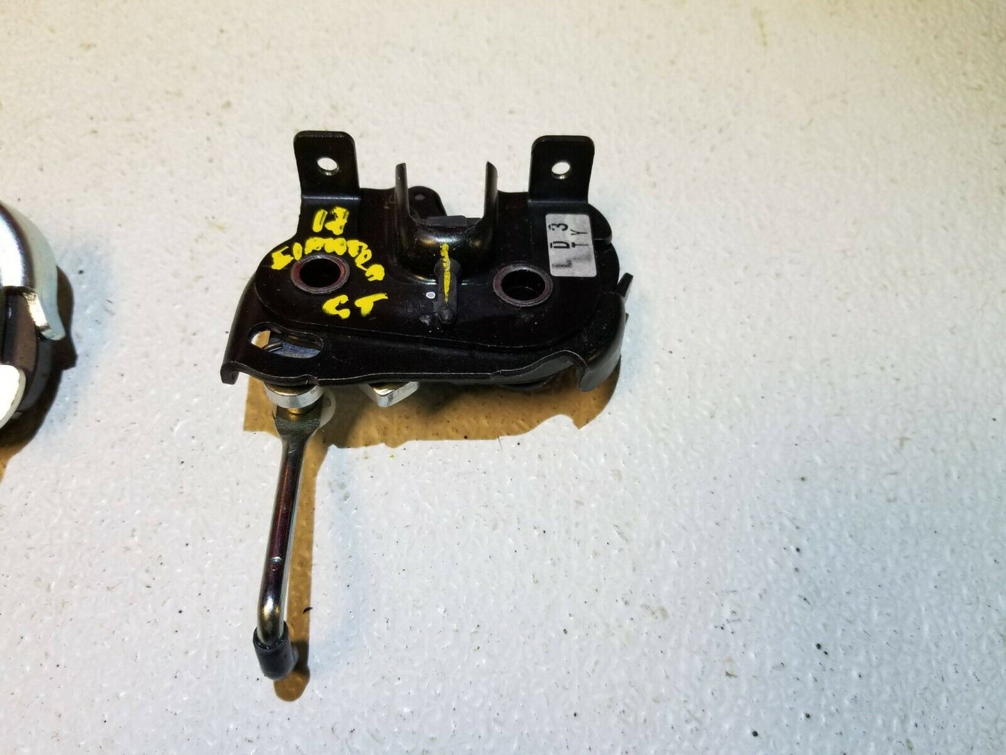 14 15 16 17 Hyundai Elantra Gt Rear Seat Down Fold Lock Latch 2pcs OEM 35k