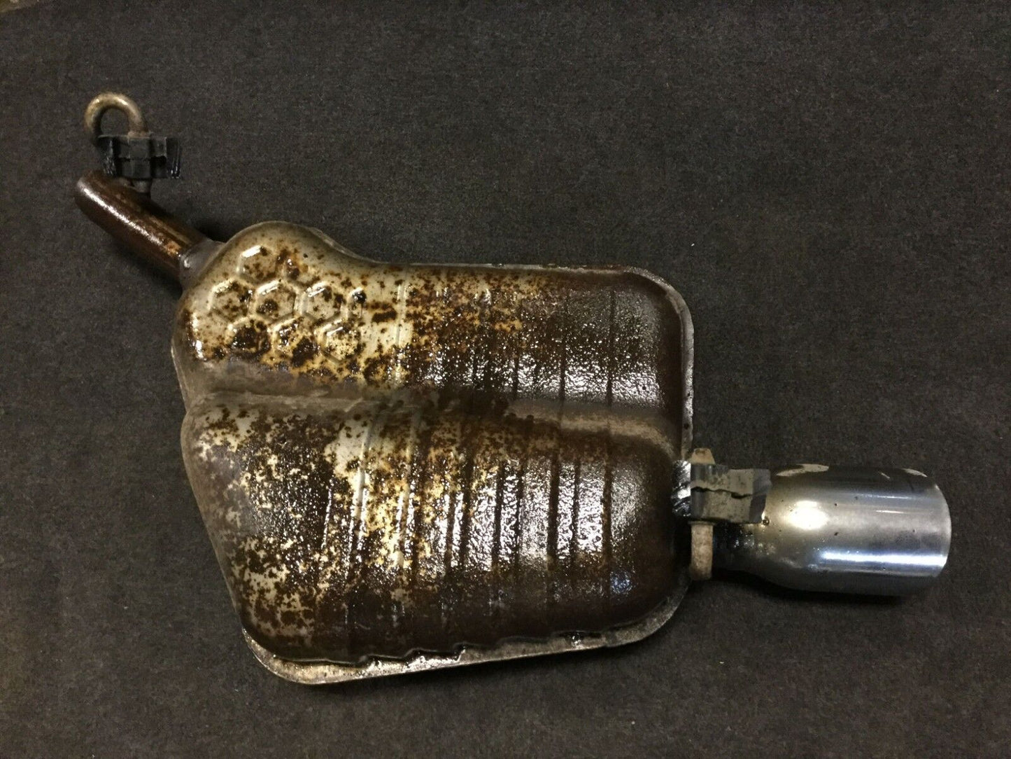 07 08 09 Suzuki Vitara Xl-7 Rear Driver Side Exhaust Muffler OEM