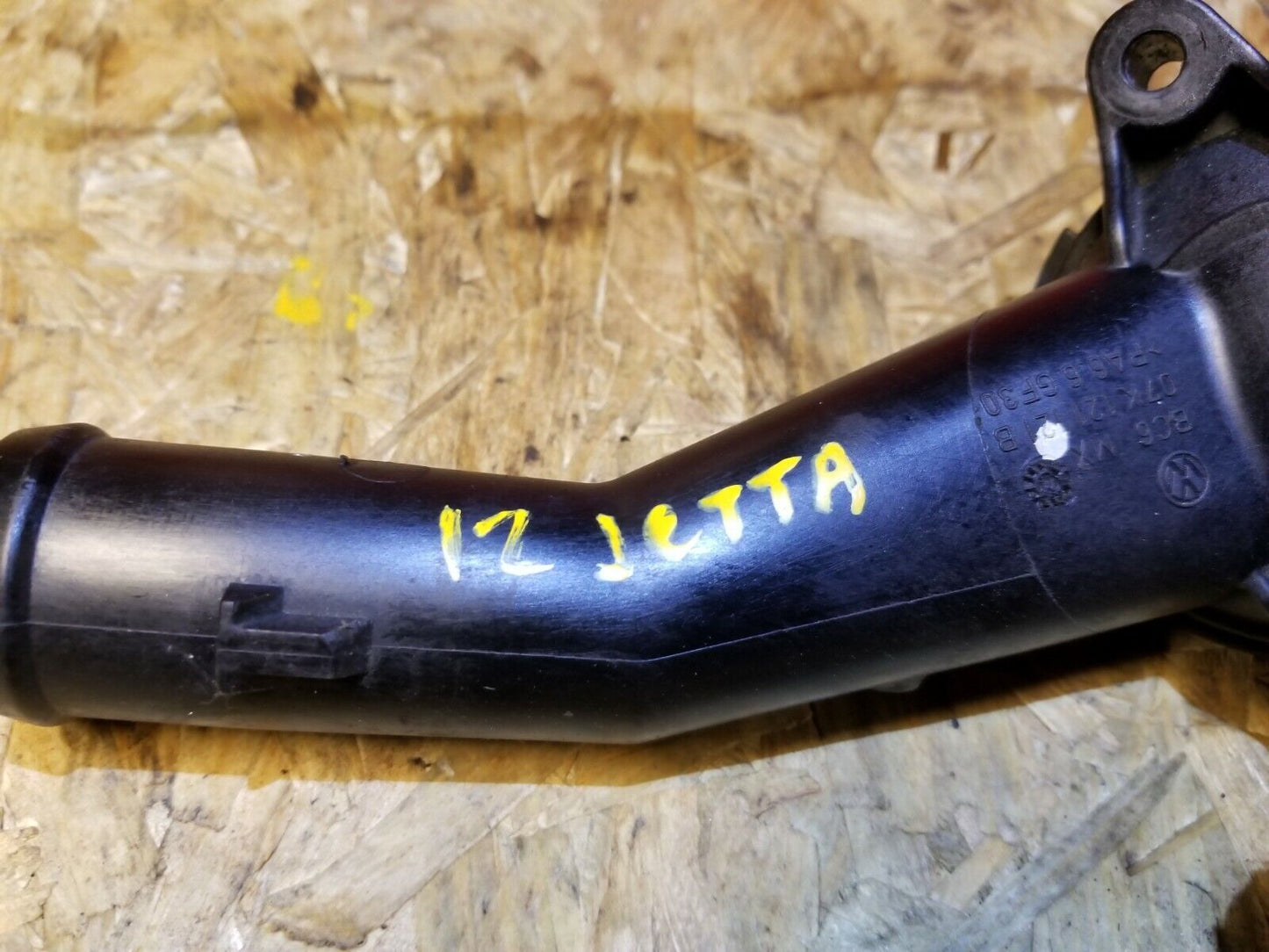 11 12 13 14 15 VW Jetta 2.5l Thermostat Housing OEM 62k Miles