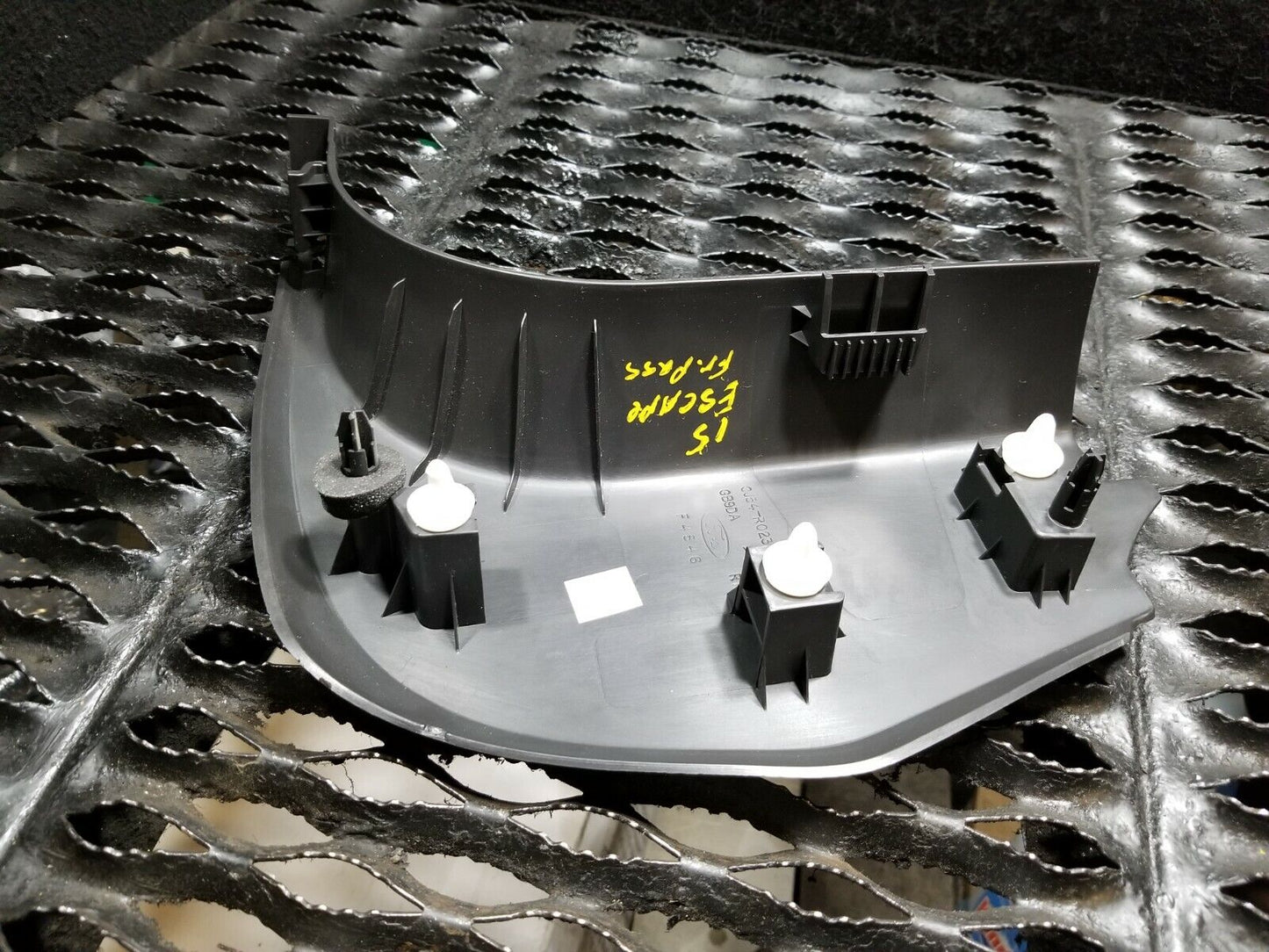 13 14 15 16 Ford Escape Front Right Pass Kick Cover Panel Trim OEM 83k