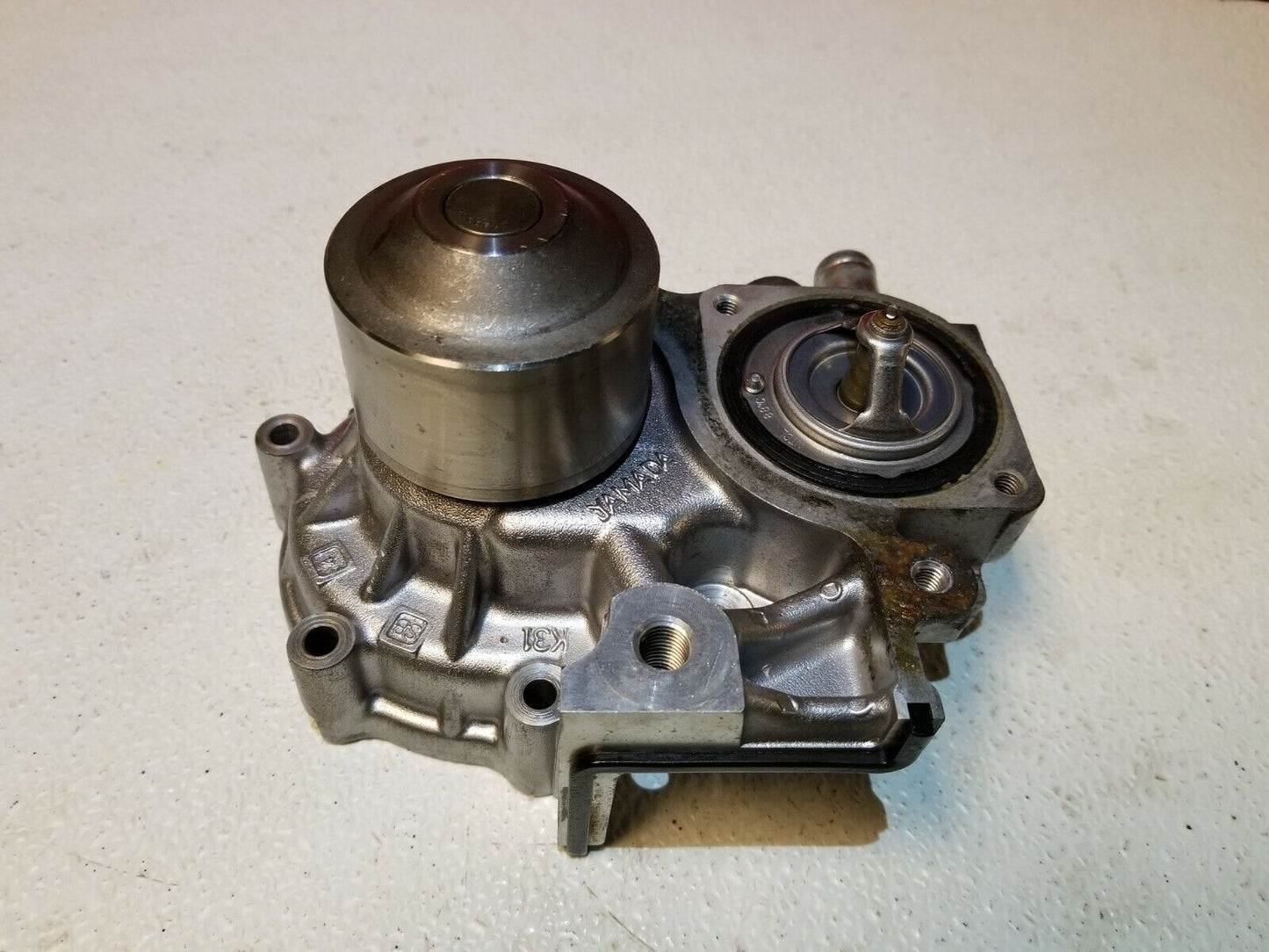 10 11 12 13 14 Subaru Legacy 2.5l Water Pump Thermostat Housing OEM Non-turbo