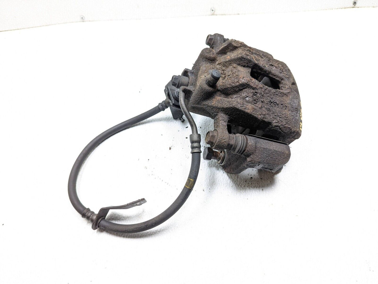12 13 14 15 Kia Rio Front Brake Caliper Passenger Right Side OEM