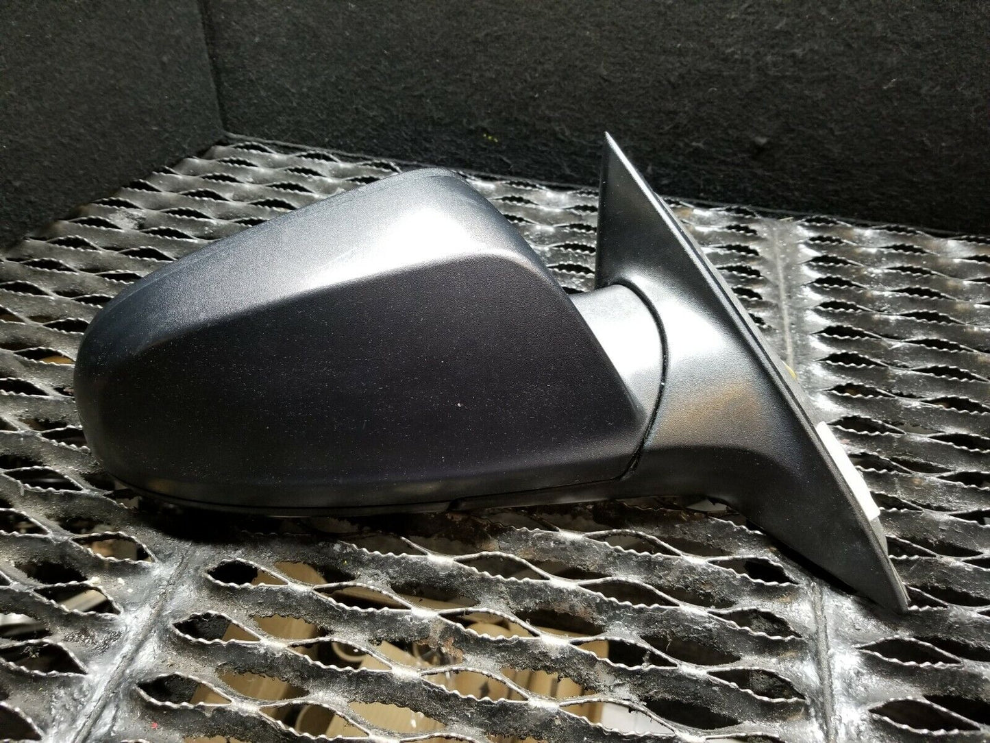 08 09 10 11 12 Chevy Malibu Right Passenger Side View Mirror 25853516 OEM