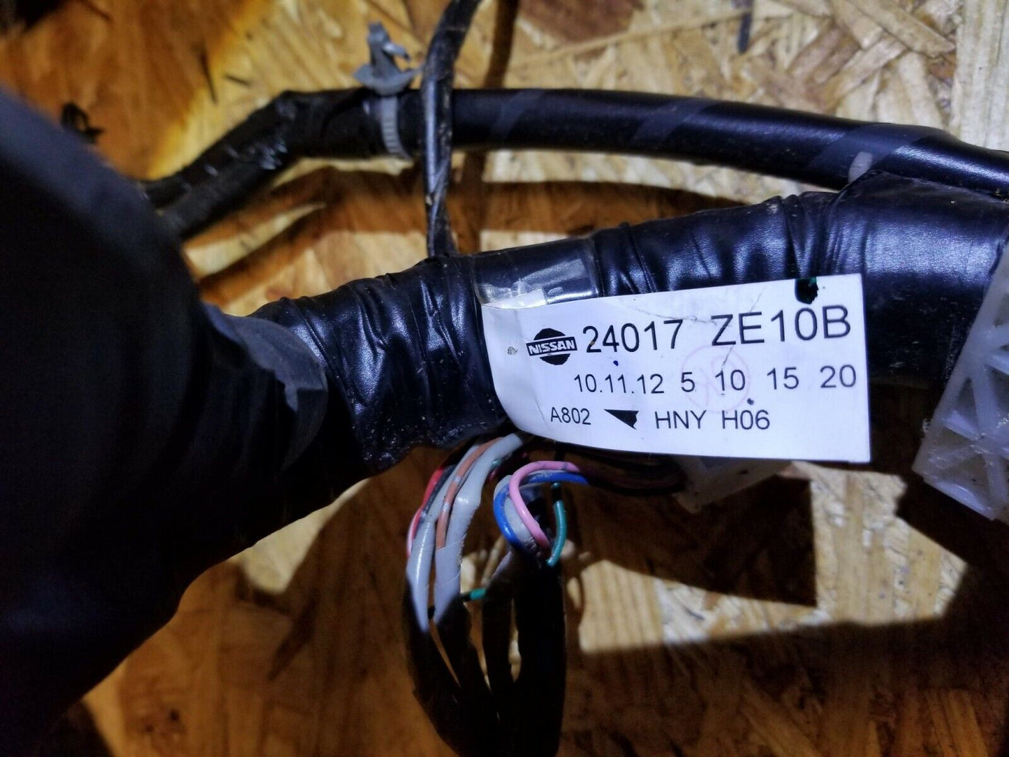 04 05 06 07 Infiniti QX56 Right Passenger Side Interior Body Wire Harness OEM
