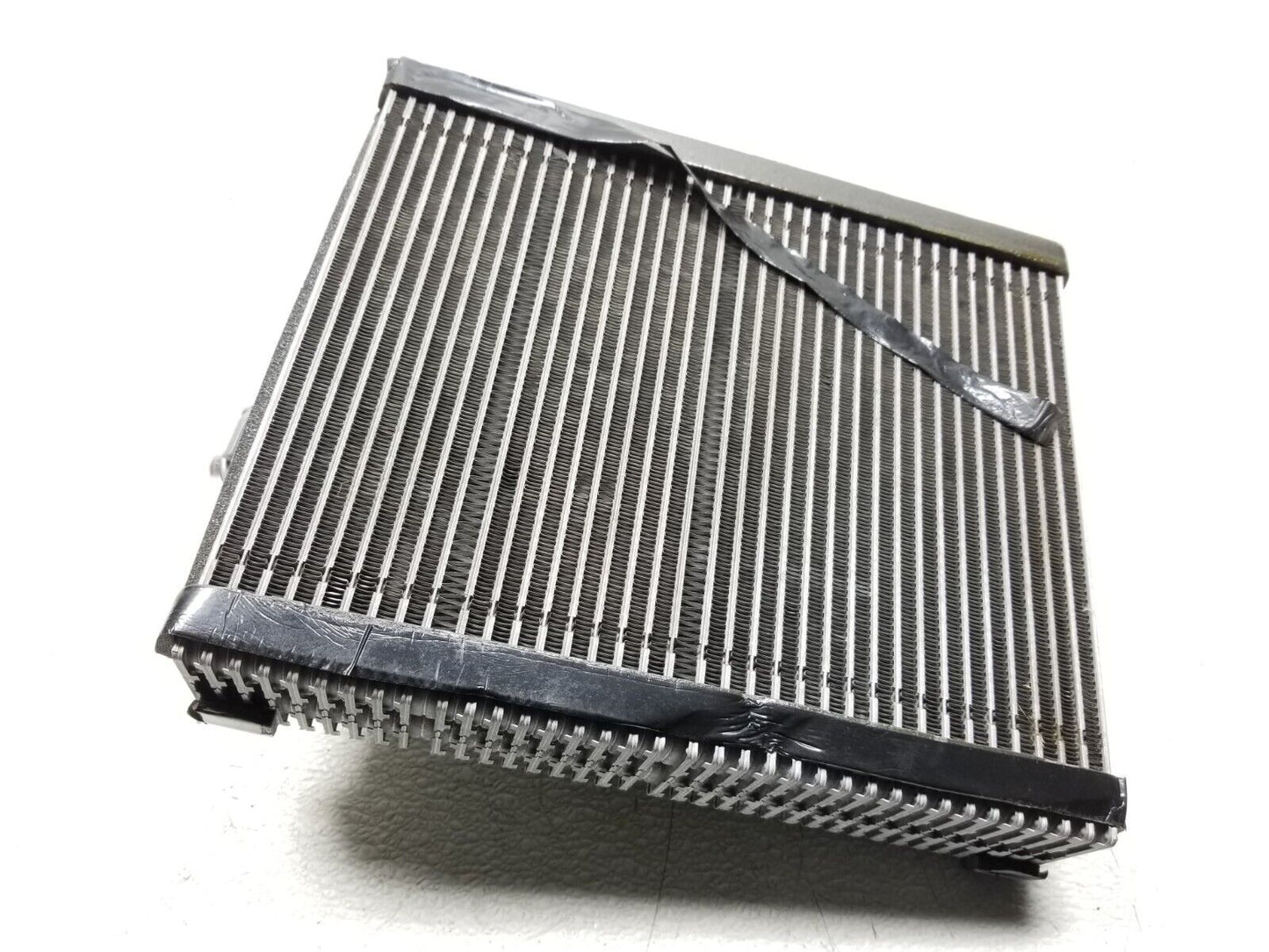 2011 - 2014 Porsche Cayenne AC Evaporator 7p0820101 OEM