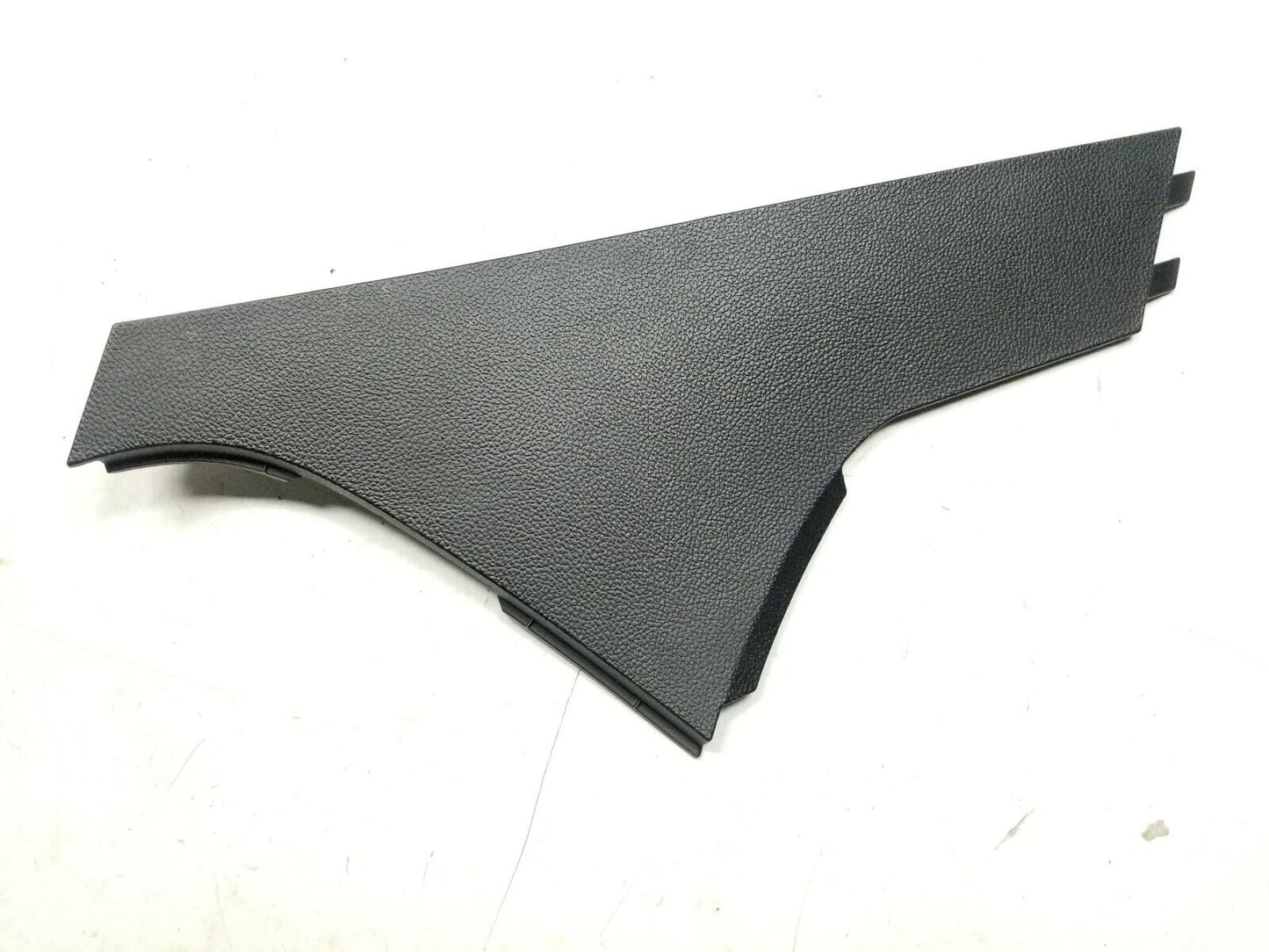 2013 - 2018 Cadillac Ats Extension Panel Trim Driver Side Left 84102423 OEM