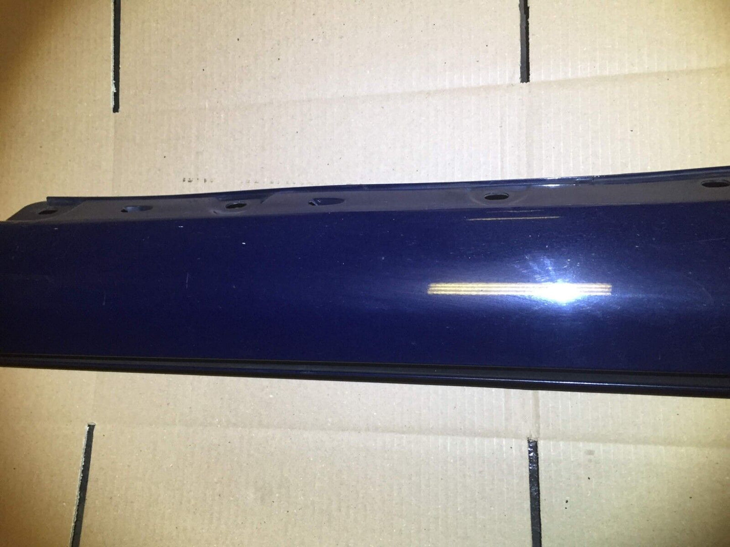 04 05 Mercedes Benz C240 Rocker Panel Skirt Molding Right Pass Side OEM