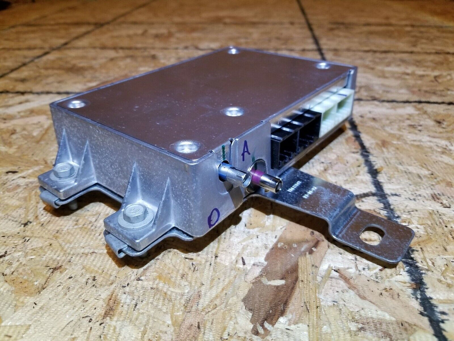 07 08 09 Cadillac SRX Onstar Communication Control Module Computer OEM