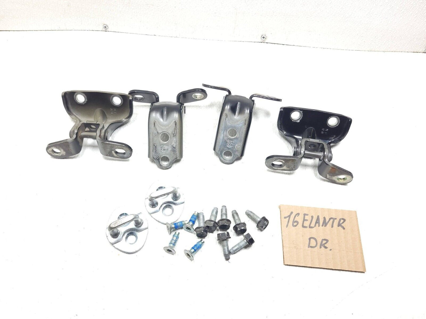 14 15 16 Hyundai Elantra Door Hinge Front & Rear Driver Side Left OEM