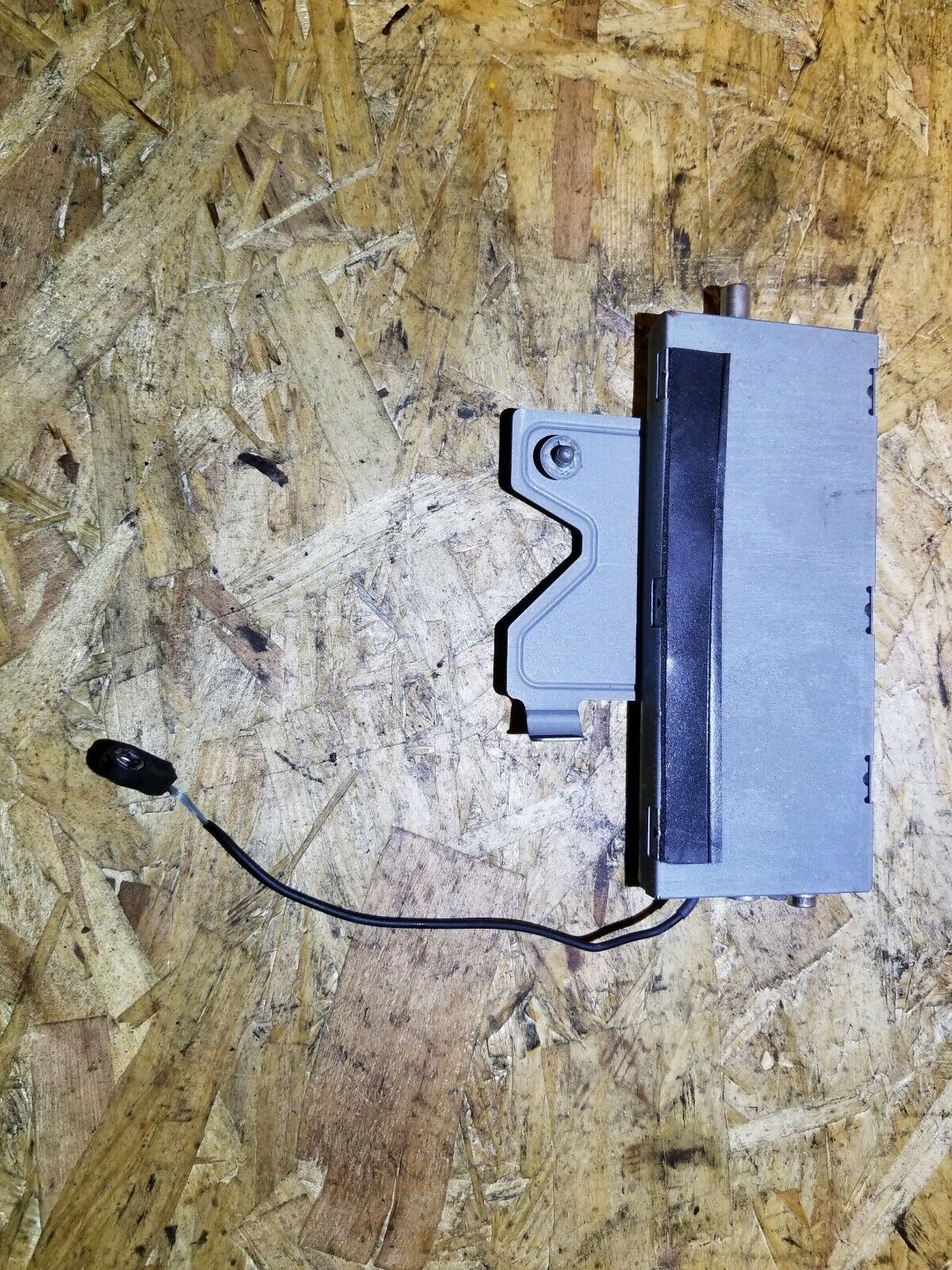 06 07 08 09 10 11 Cadillac DTS Radio Antenna Computer Control Module 1526866 OEM