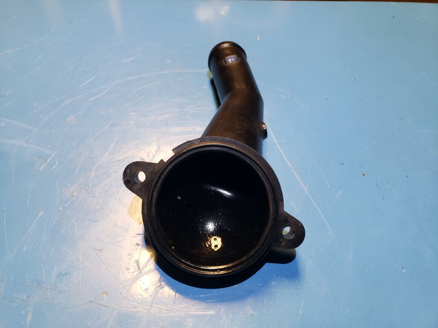 12 13 14 Volkswagen Passat 2.5l Thermostat Housing 07k121121b OEM