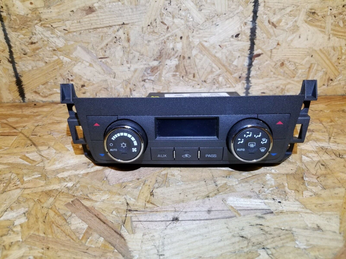06 07 08 09 10 11 Cadillac DTS Automatic Climate AC Heater Temperature Contr OEM