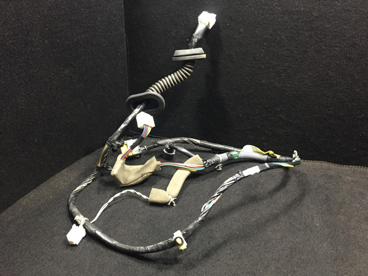 2007-2012 Nissan Versa Rear Right Pass Side Door Wire Harness 24126em31a OEM