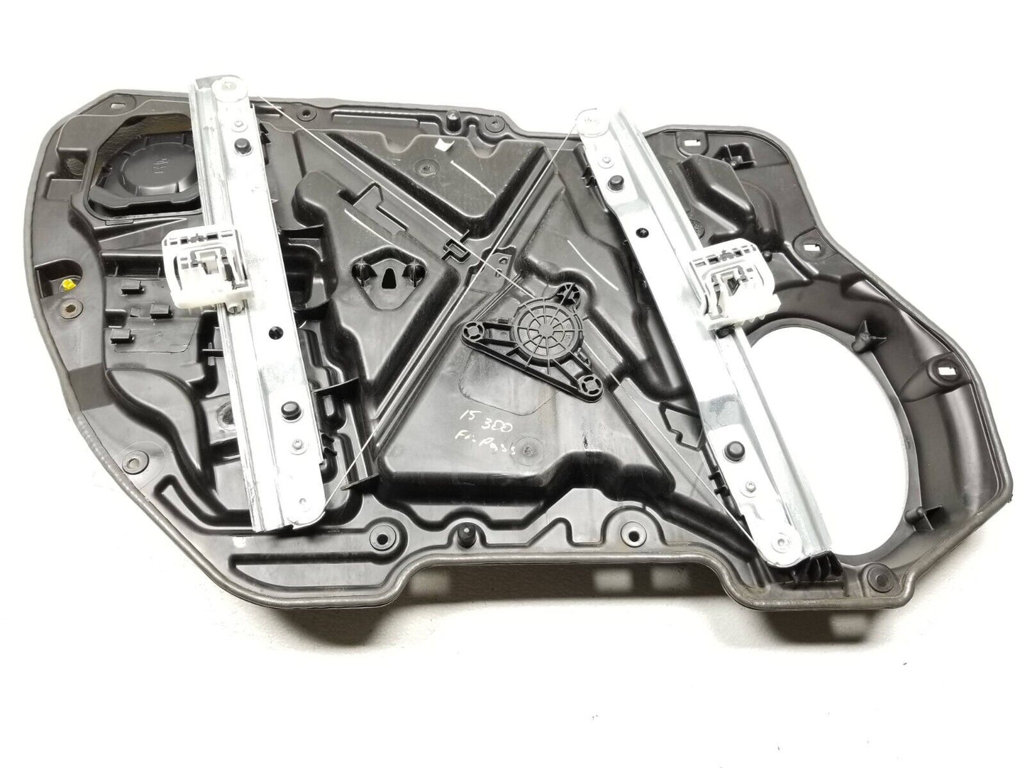 15 16 17 18 19 Chrysler 300 Front Right Pass Door Panel Window Regulator OEM 42k