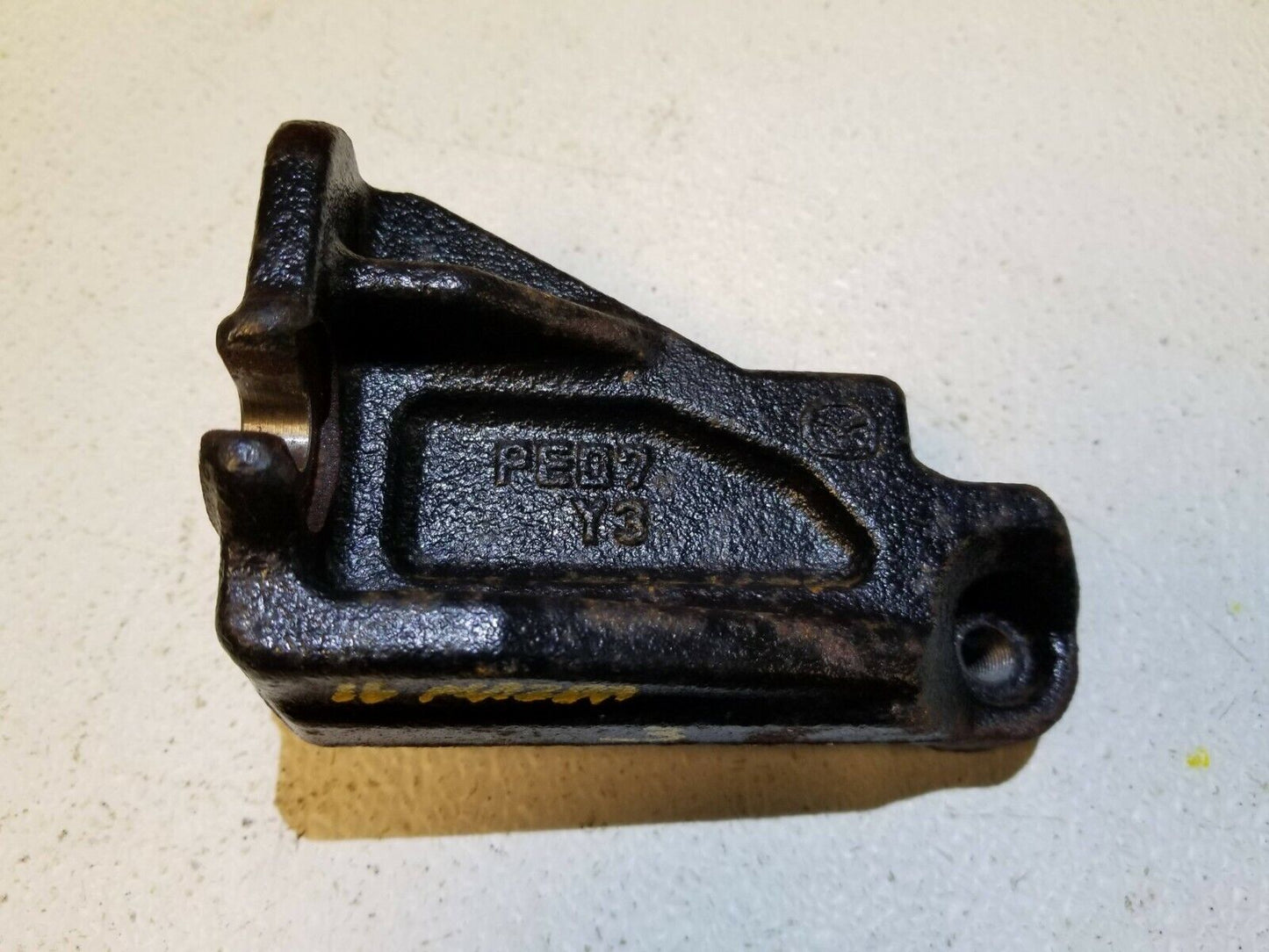 14 15 16 Mazda 3 2.0l Engine Mount Bracket OEM 41k Miles