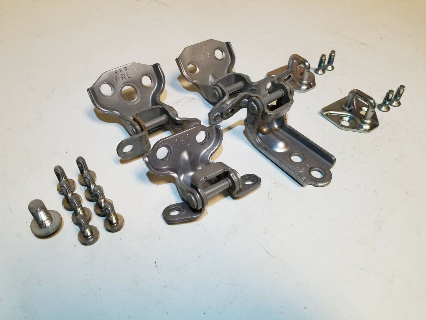 14 15 16 Subaru Forester Passenger Side Front & Rear Door Hinge OEM