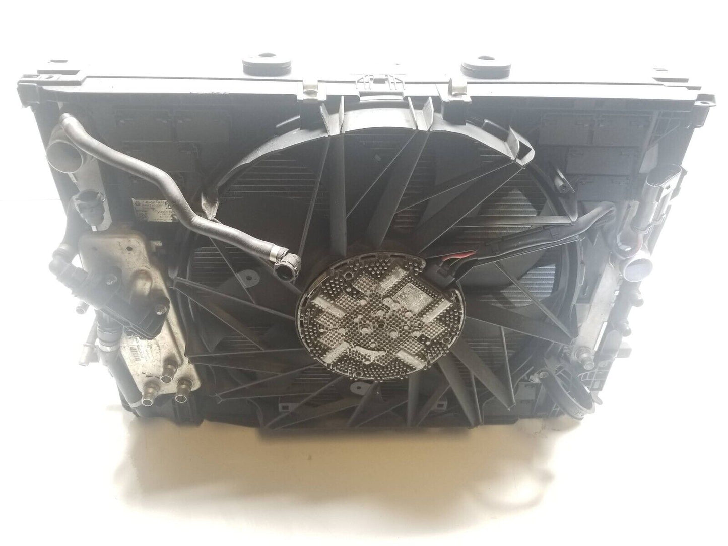 09 10 11 12 BMW 750li Engine Radiator Coolant Condenser Fan Assembly OEM