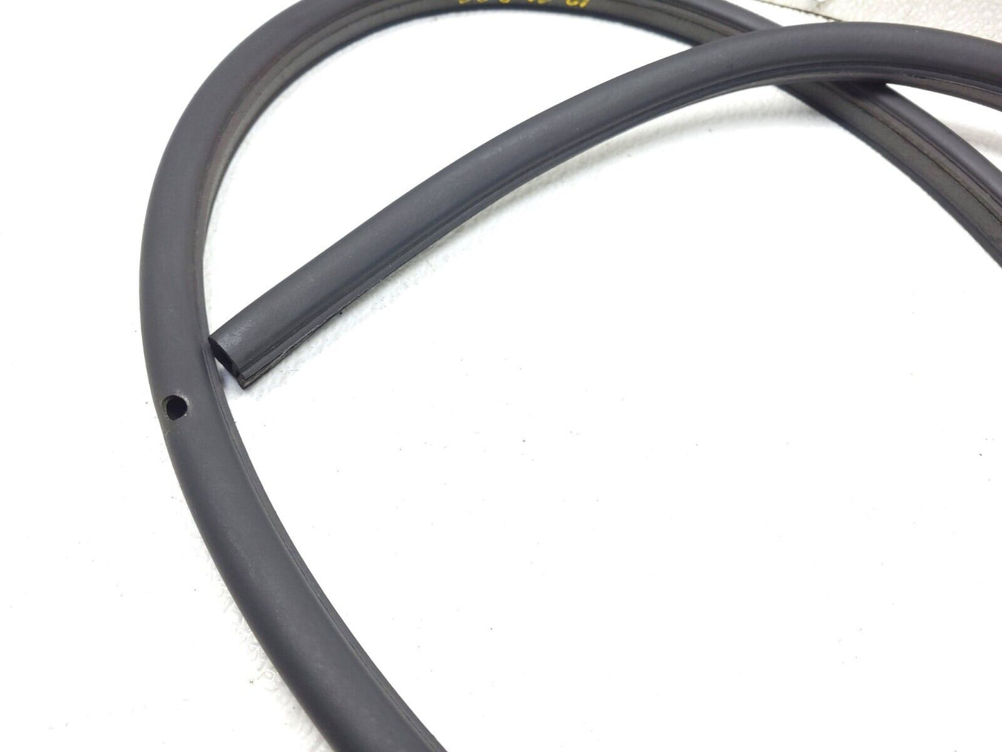 09 10 11 12 Volkswagen Cc Door Weatherstrip Seal Rear Left Driver Side OEM