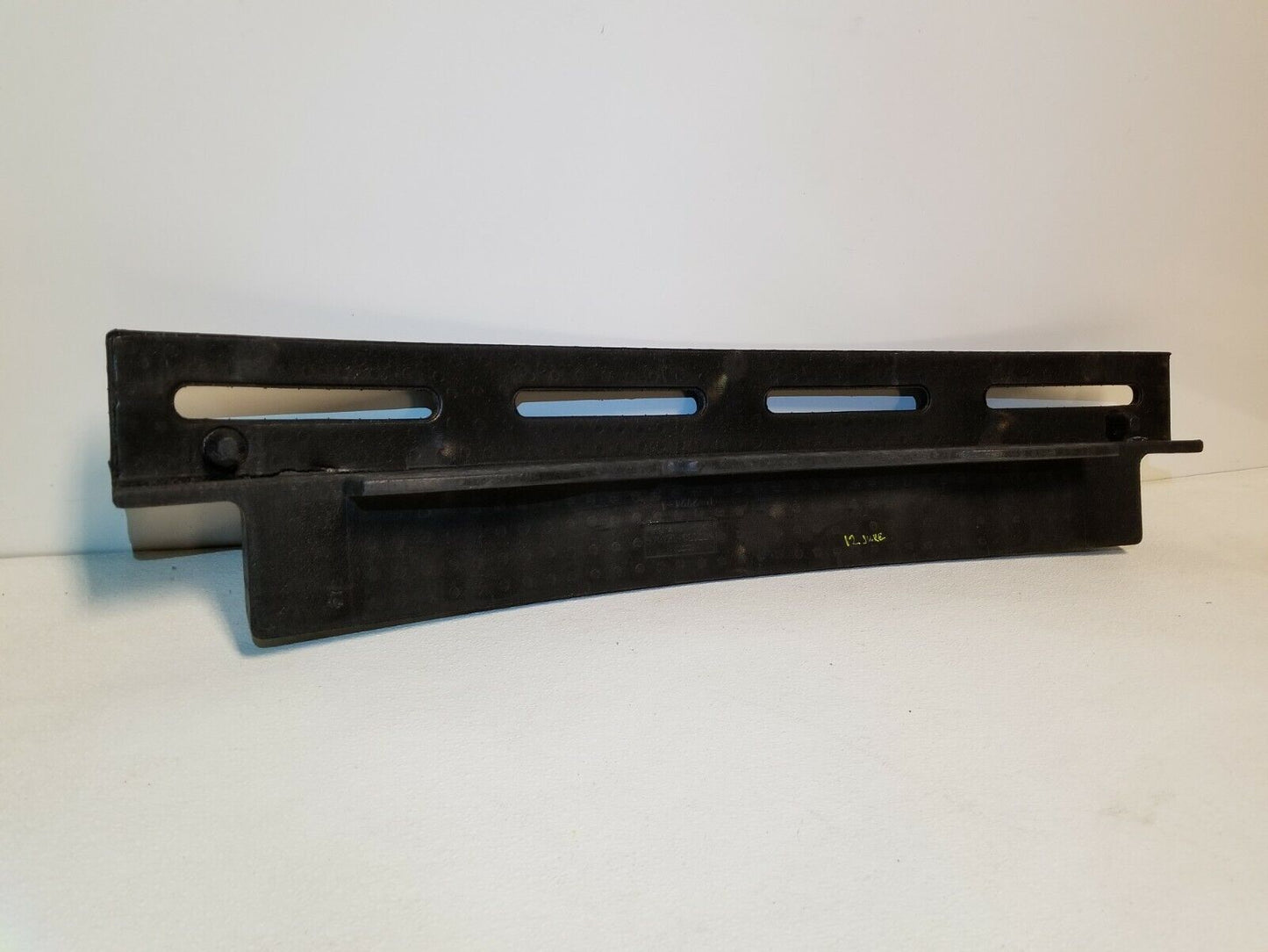 11 12 13 14 Nissan Juke Rear Bumper Reinforcement Absorber Foam OEM