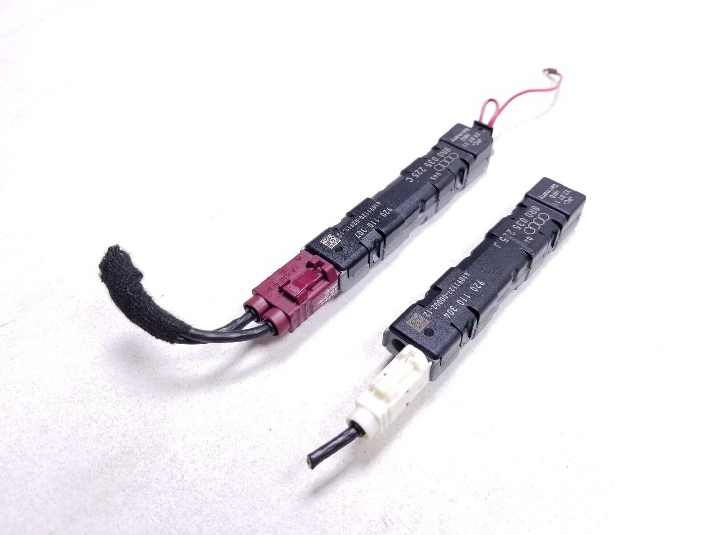 2009-2017 Audi Q5 Upper Antenna Booster 2pcs OEM