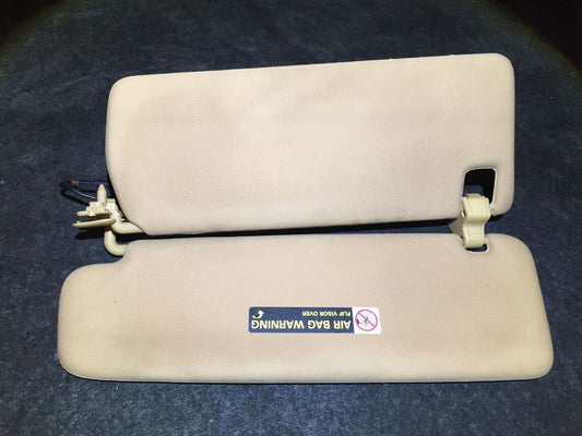 03 04 05 06 Porsche Cayenne Left Driver Side Sunvisor Sun Visor OEM