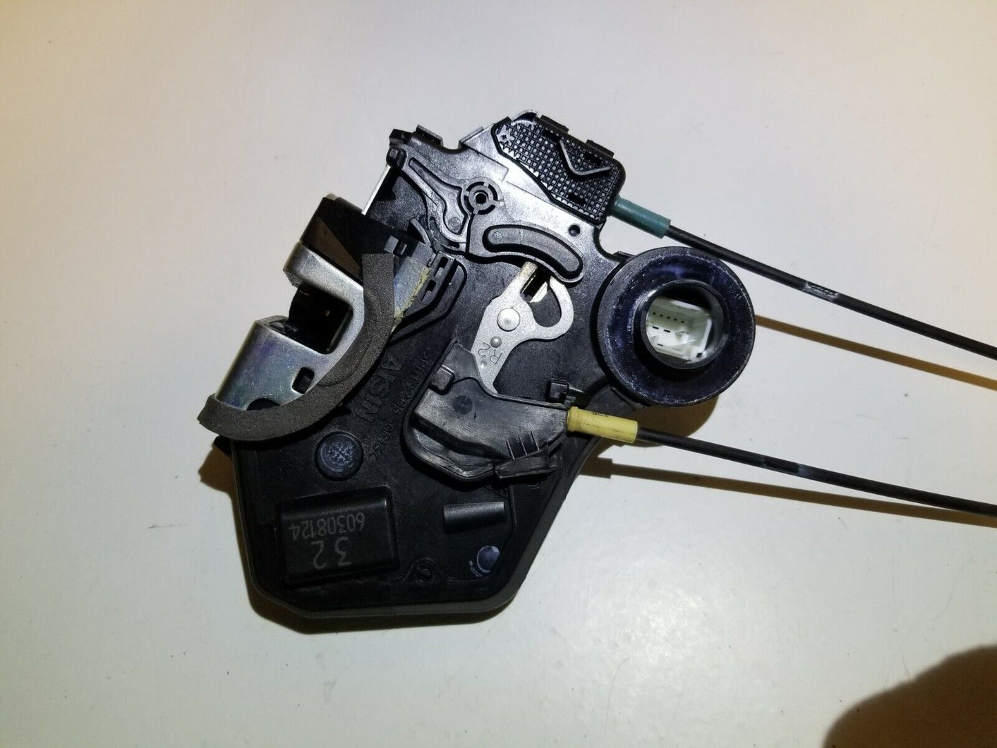 04 05 06 Scion Xa Rear Right Passenger Door Lock Latch Actuator OEM