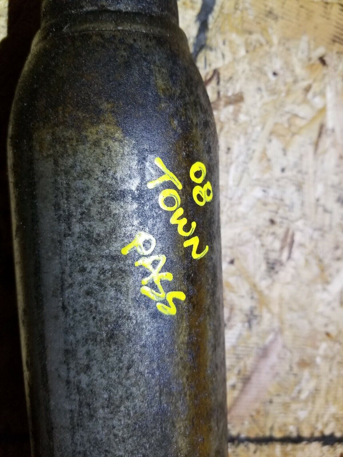 06 07 08 09 10 11 Lincoln Town Car Rear Right Pass Side Exhaust Muffler OEM 65k