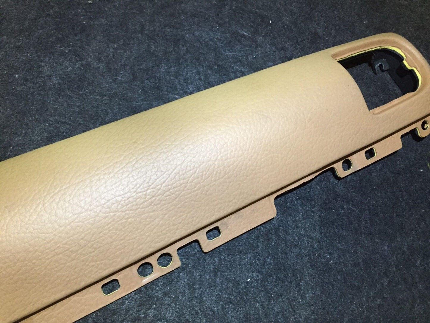 04 05 06 Porsche Cayenne Right Passenger Side Dash Cover Trim 9555525610 OEM