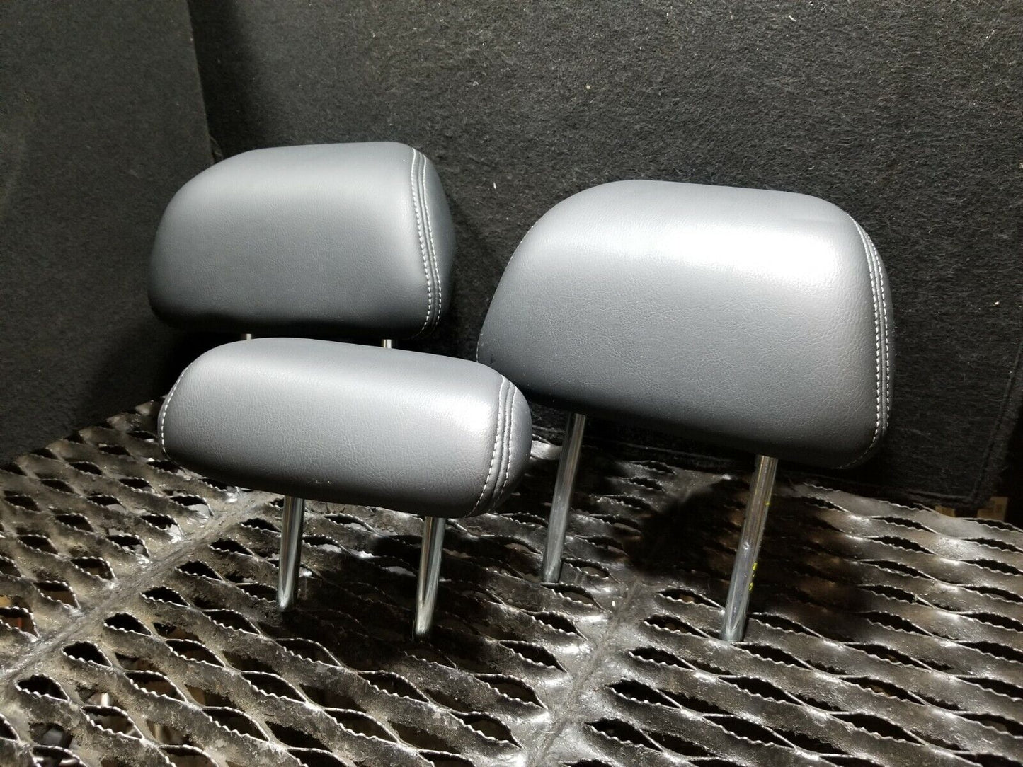 16 17 18 Nissan Maxima Rear Seat Headrest Left & Right & Center 3pcs OEM 41k