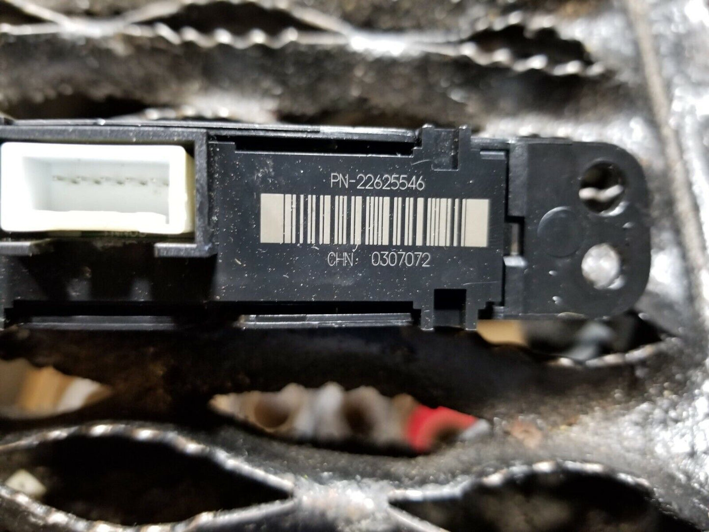 07 08 09 10 11 12 GMC Acadia Indicator & Hazard Light 22625546 OEM