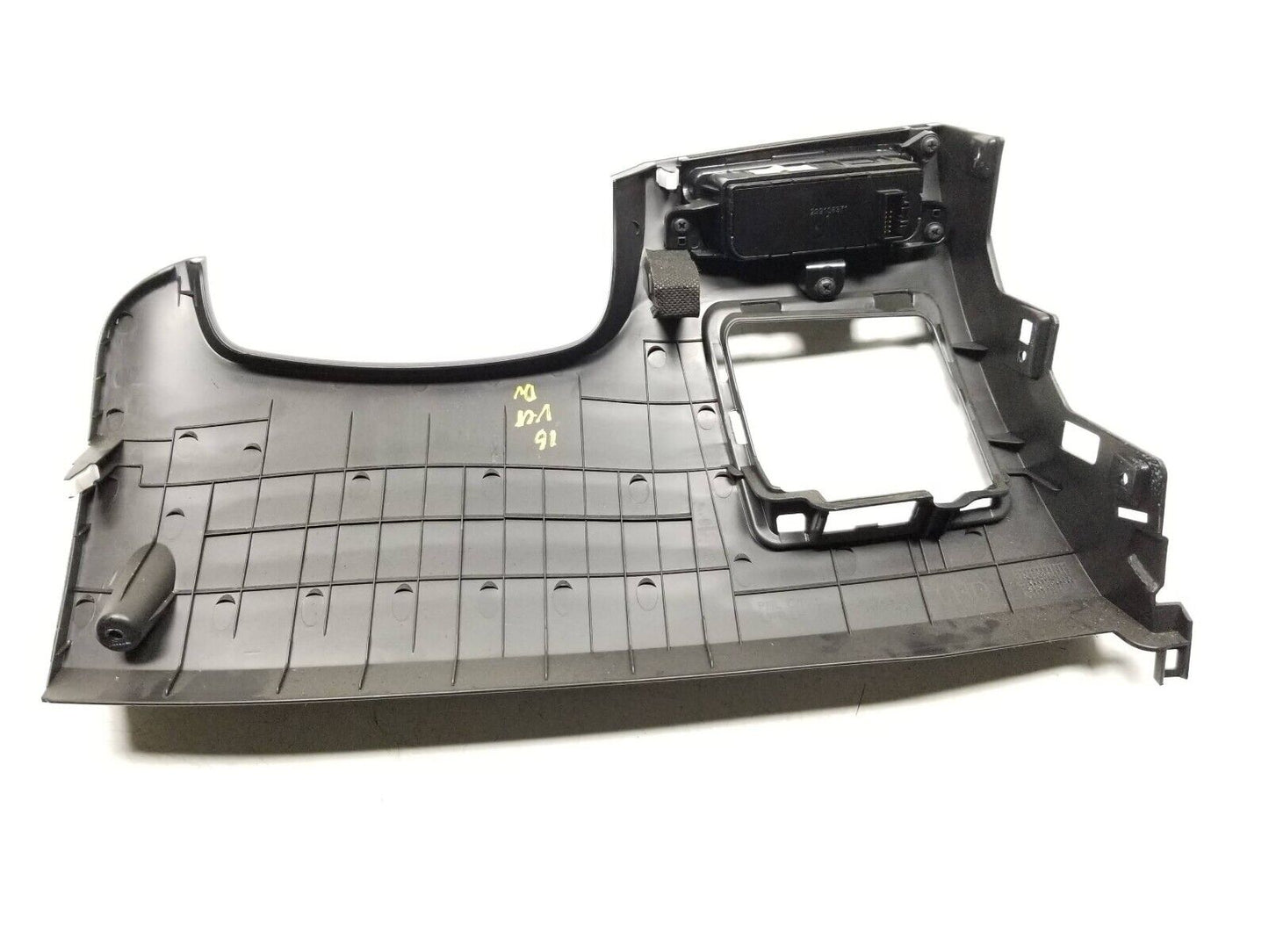 12 13 14 15 16 Hyundai Veloster Dash Lower Knee Trim Panel Driver Side Left OEM