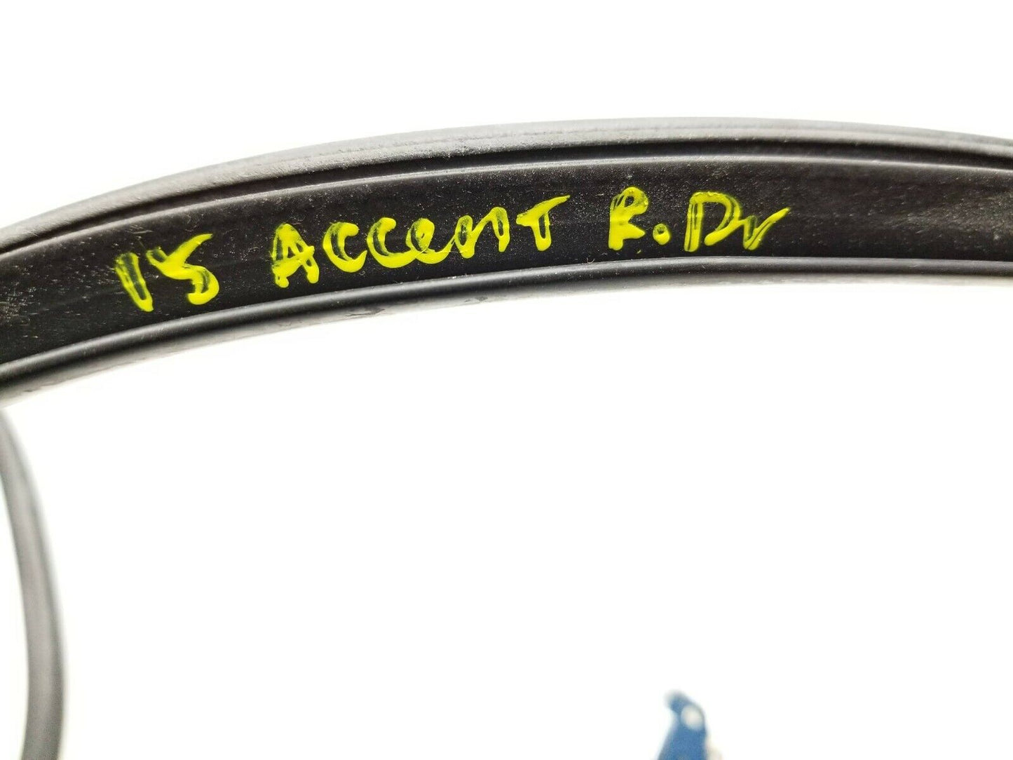 15 16 17 Hyundai Accent Hatch Rear Left Driver Side Door Weather Strip Seal OEM