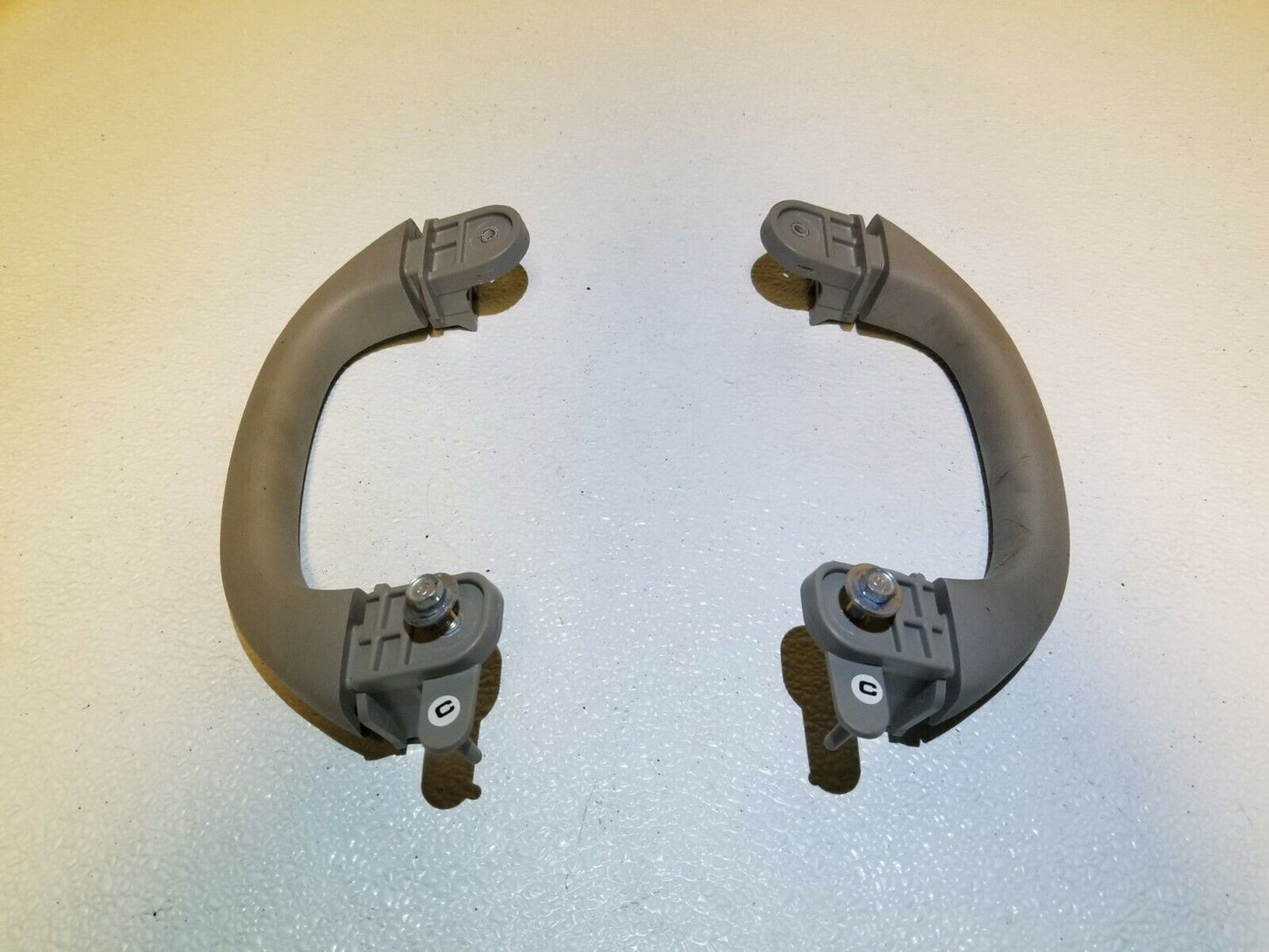 11 12 13 14 15 16 Honda Odyssey Front Roof Grab Handle 2pcs OEM
