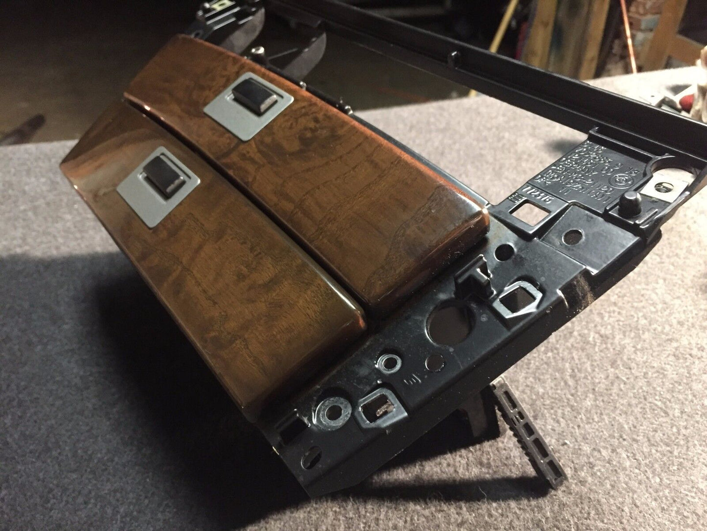 02 03 04 05 BMW 745i E65 Dash Wood Wooden Trim Storage Ash Center OEM 7032886