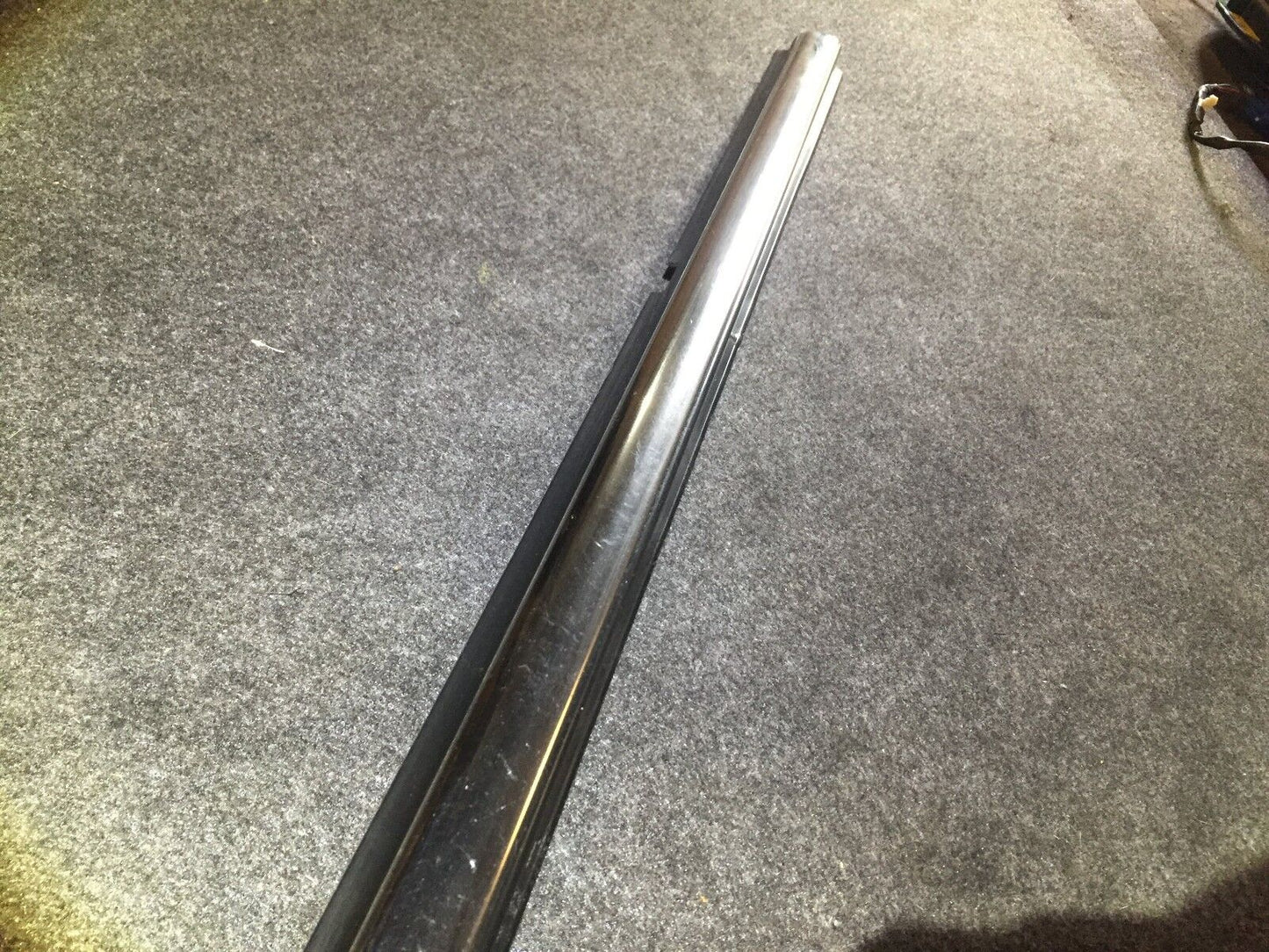 04 -11 Lincoln Town Car Rear Left Door  Window Exterior Trim Bezel Moulding OEM