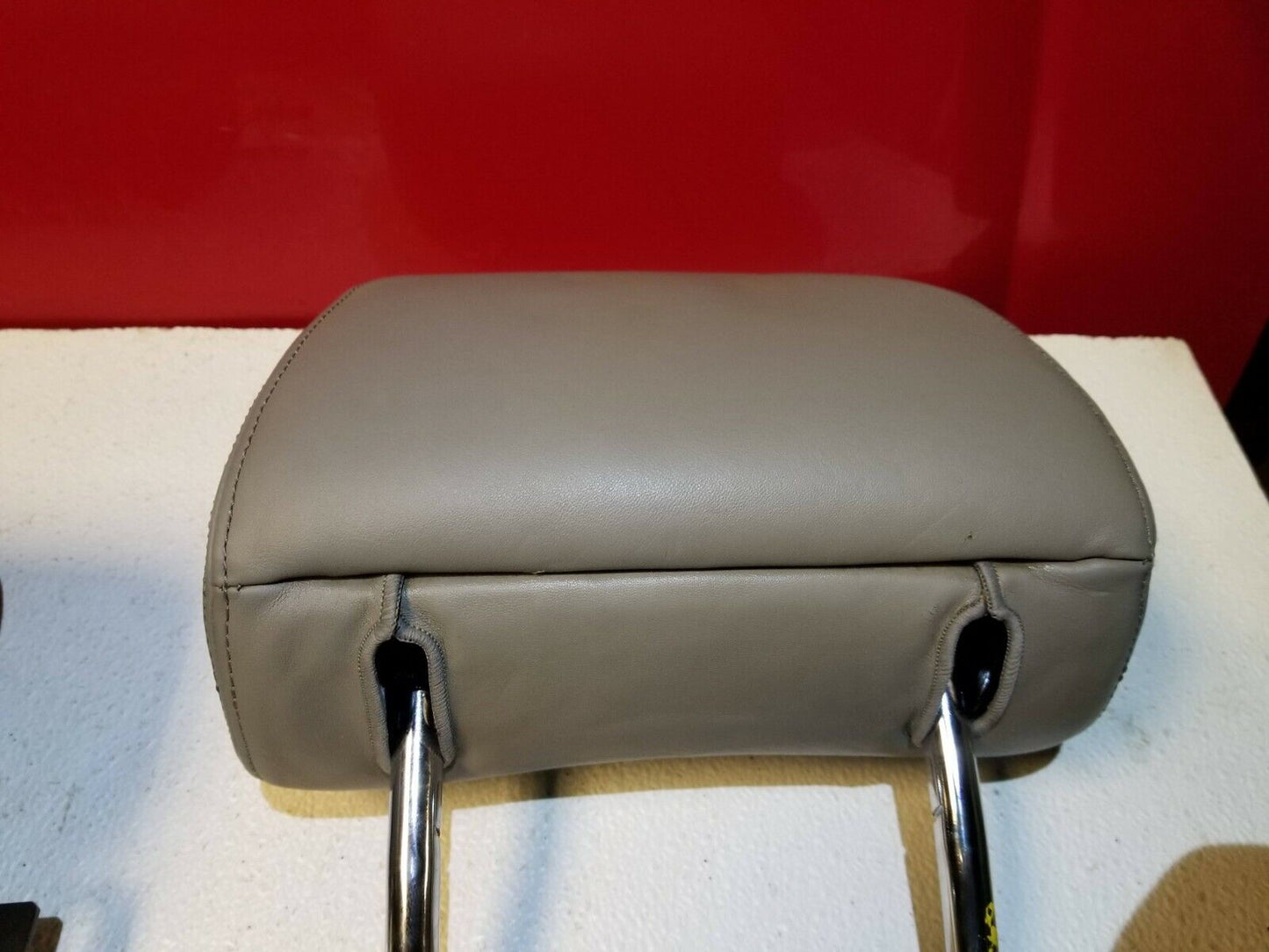 04 05 06 07 Audi A8 Rear Seat Headrest 3pcs OEM