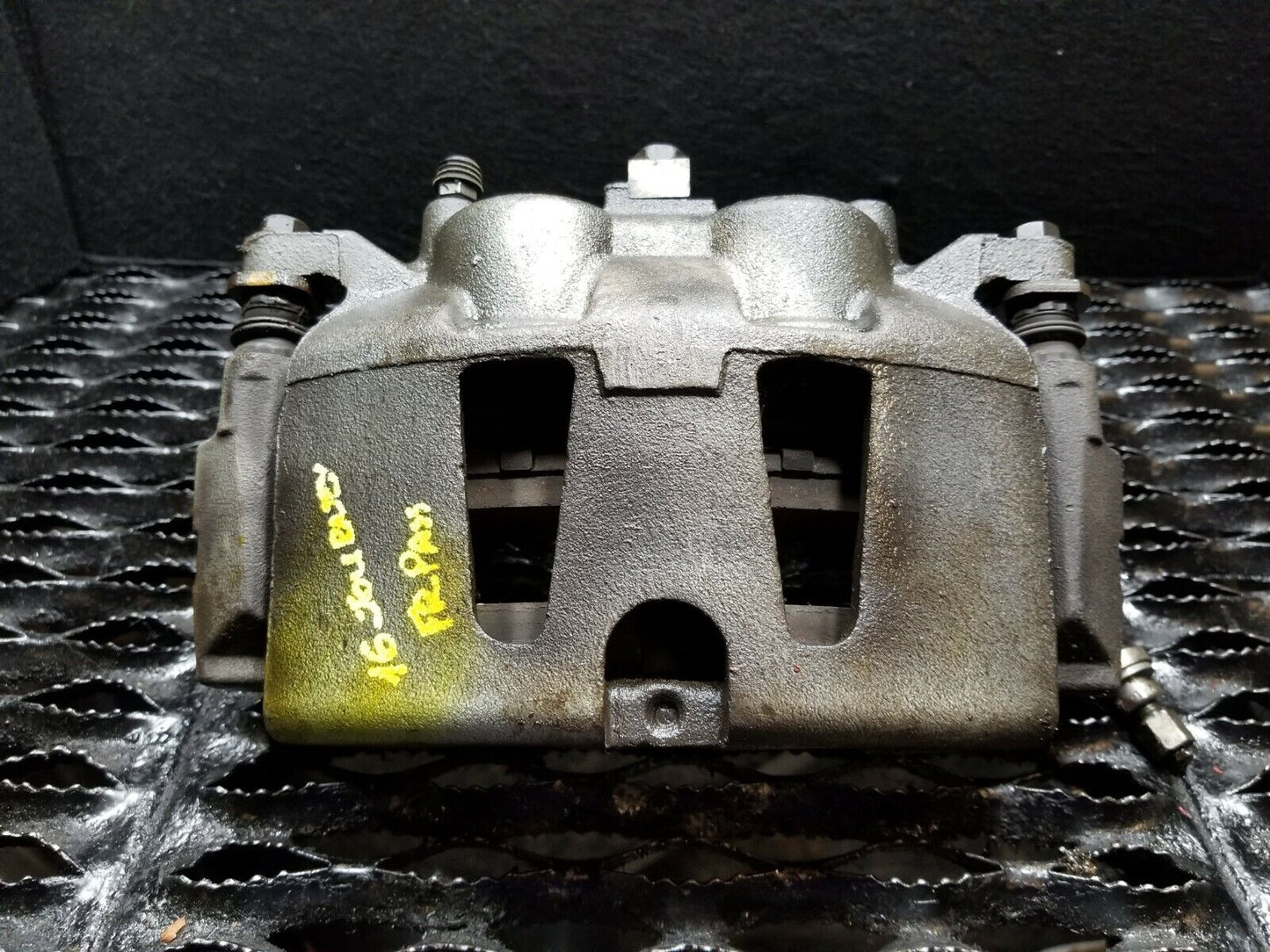 12 13 14 15 16 Dodge Journey Front Right Passenger Side Brake Caliper OEM 54k