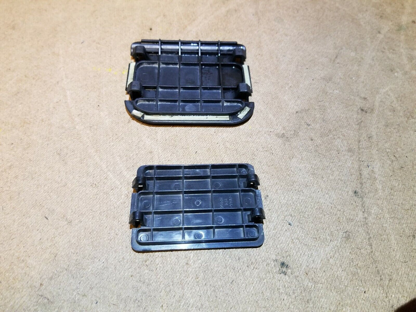 10 11 12 13 14 Hyundai Sonata Cover Access Hole Trim Garnsish Clip 2pcs OEM 55k