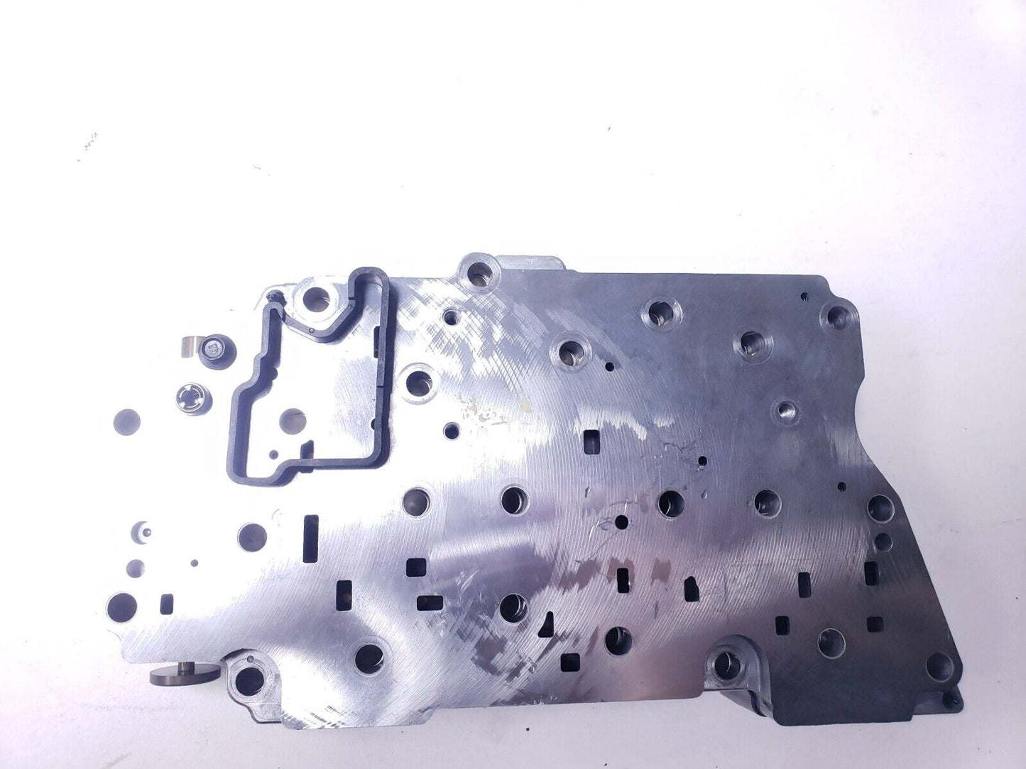 15 16 17 GMC Terrain 2.4l Auto Transmission Valve Body OEM 14k Miles