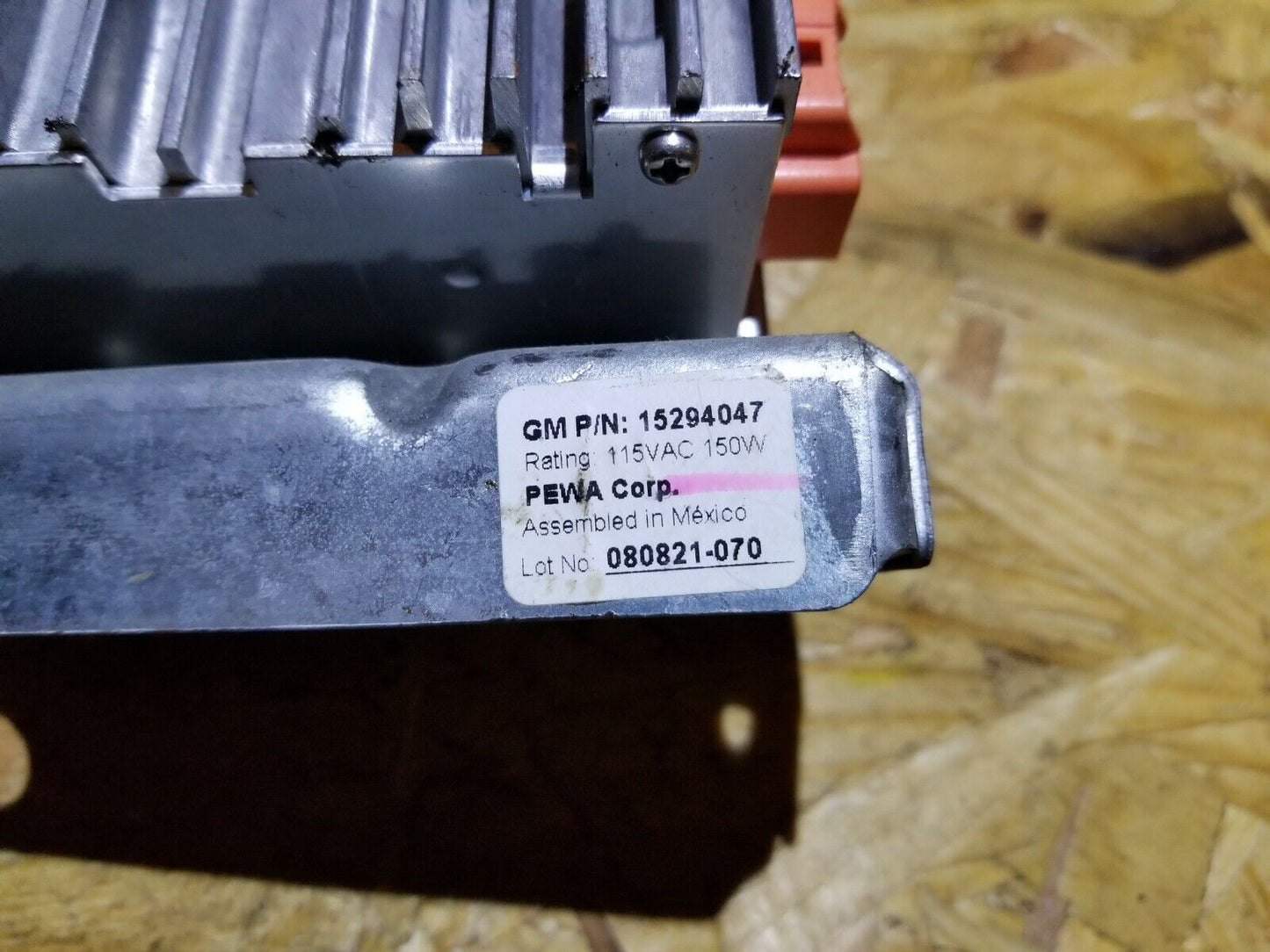 09 10 2009 2010 GMC Acadia Power Inverter Control Module OEM #15