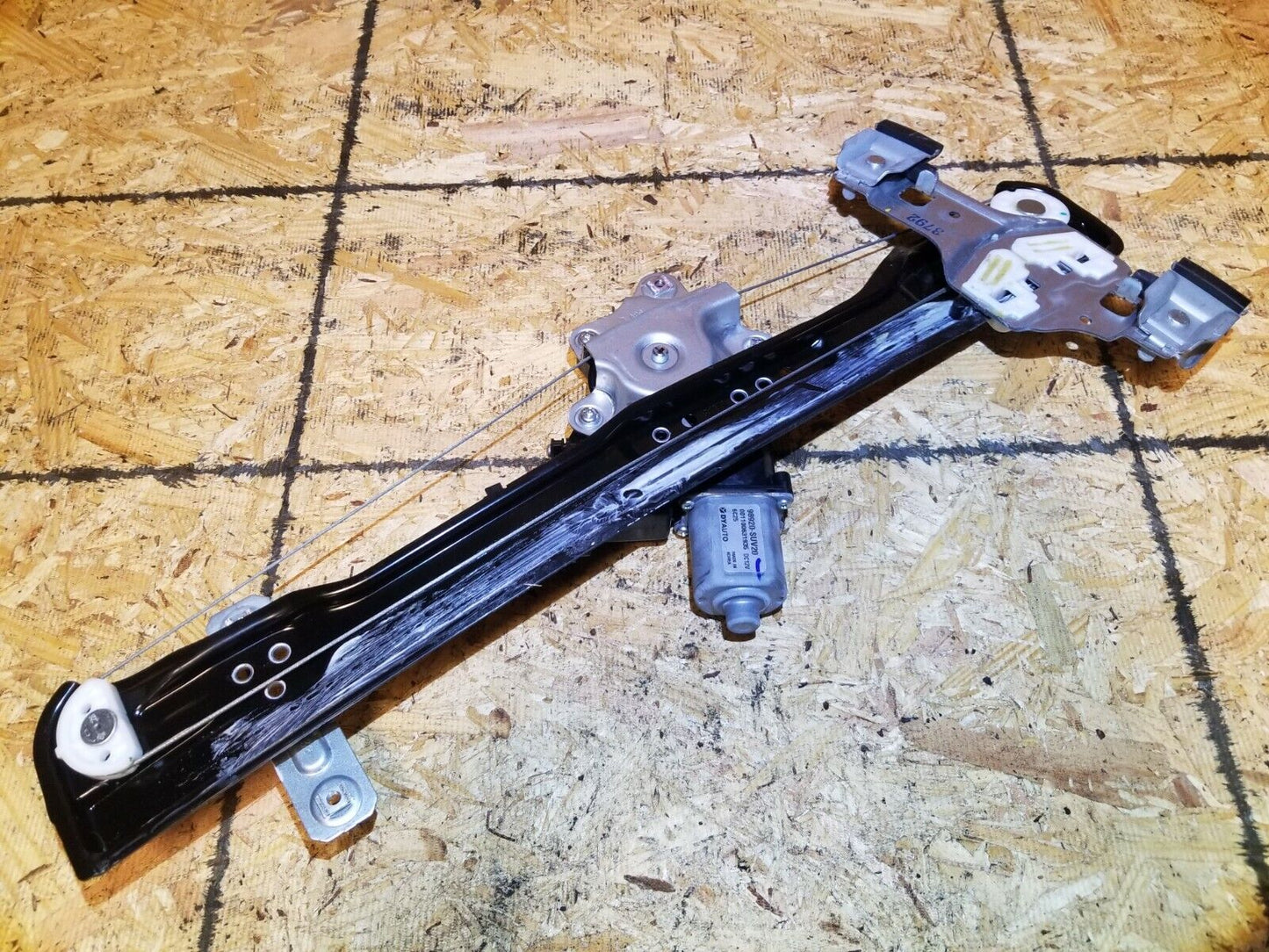 13 14 15 16 Buick Encore Front Left Driver Door Window Regulator Motor OEM 32k