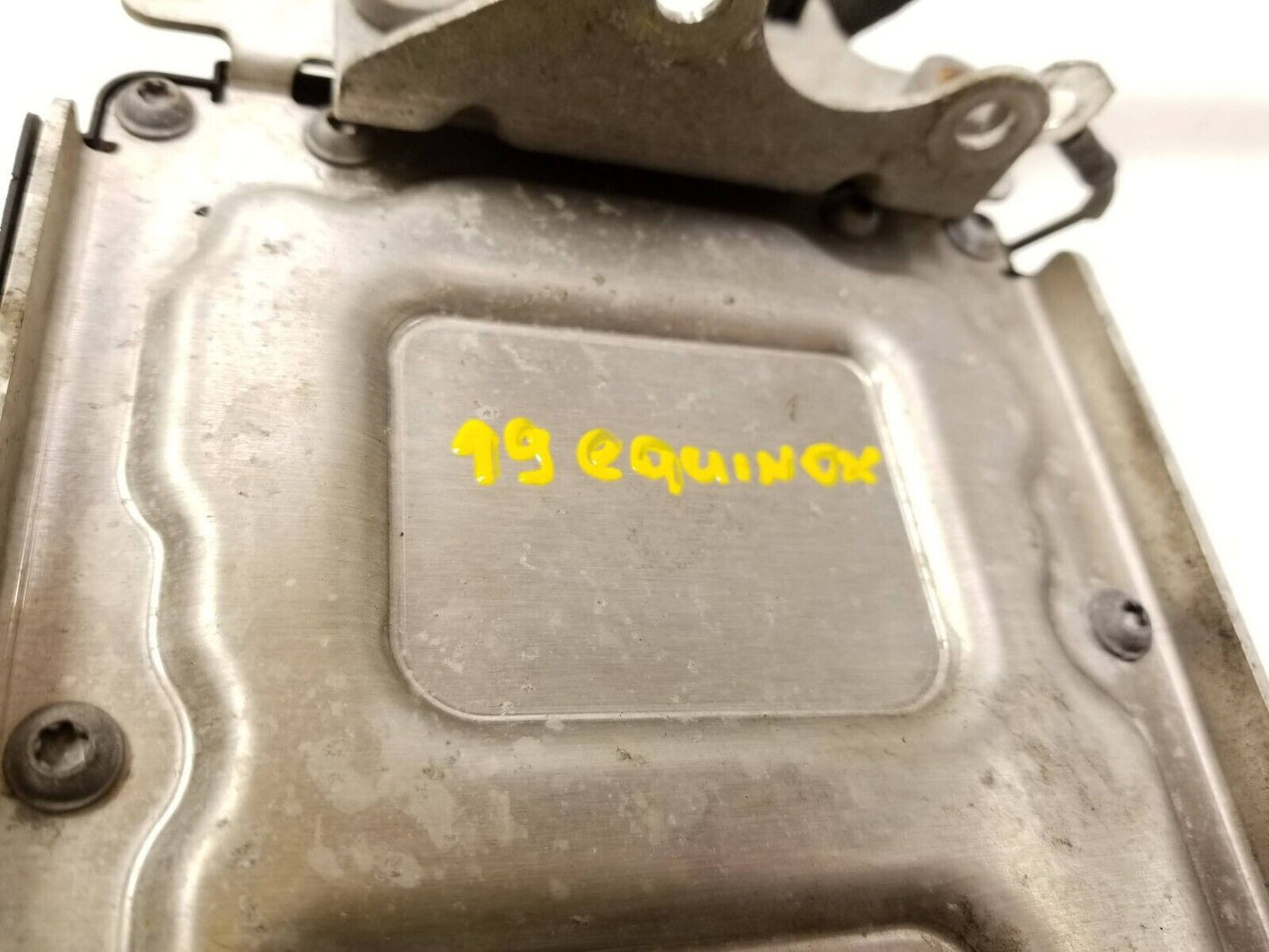 18 19 20 21 Chevrolet Equinox Rear Differential Lock Module & Wire Harness OEM