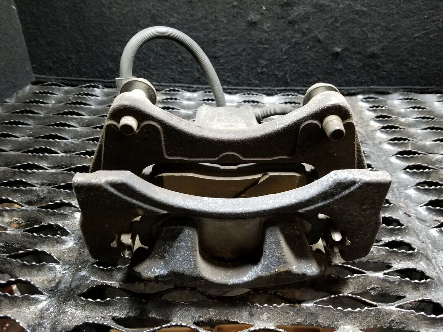 11 12 13 14 Chrysler 200 S Convertible Front Right Pass Side Brake Caliper OEM